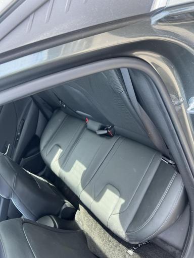 Hyundai Elantra 2022 - Thumbnail 13