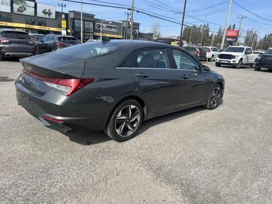 Hyundai Elantra 2022 - Thumbnail 5