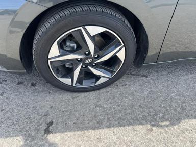 Hyundai Elantra 2022 - Thumbnail 9