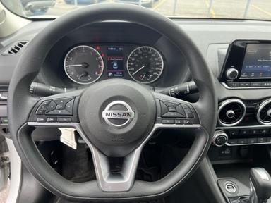 Nissan Sentra 2021 - Thumbnail 10