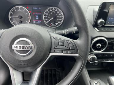 Nissan Sentra 2021 - Thumbnail 12