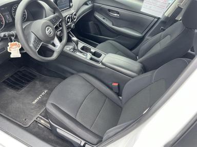 Nissan Sentra 2021 - Thumbnail 9