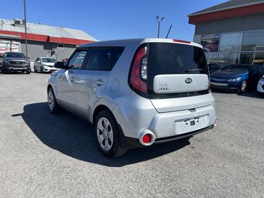 Kia Soul 2015 - Thumbnail 3