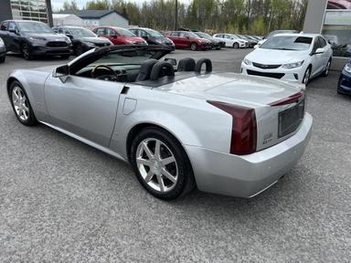Cadillac XLR 2008 - Thumbnail 3