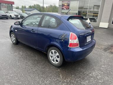 Hyundai Accent 2008 - Thumbnail 3