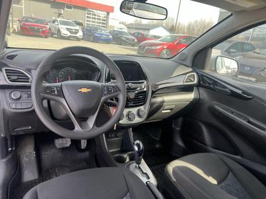 Chevrolet Spark 2022 - Thumbnail 13