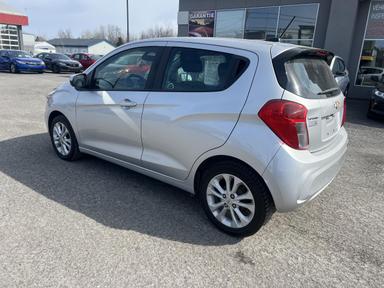 Chevrolet Spark 2022 - Thumbnail 3
