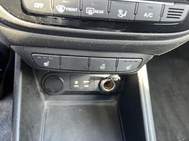 Hyundai Accent 2019 - Thumbnail 26