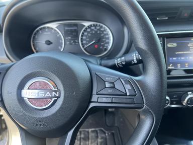 Nissan Kicks 2023 - Thumbnail 10
