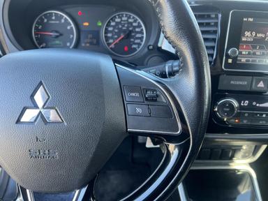 Mitsubishi Outlander 2018 - Thumbnail 15