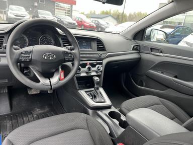 Hyundai Elantra 2020 - Thumbnail 11