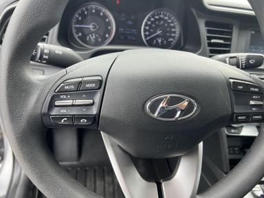 Hyundai Elantra 2020 - Thumbnail 13