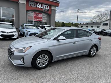 Hyundai Elantra 2020 - Thumbnail 2