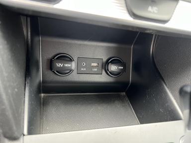 Hyundai Elantra 2020 - Thumbnail 21
