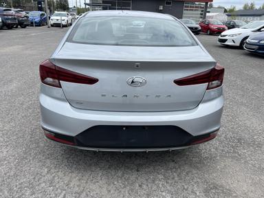 Hyundai Elantra 2020 - Thumbnail 4