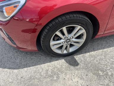 Hyundai Elantra GT 2019 - Thumbnail 10
