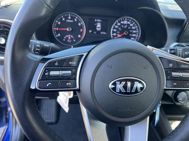 Kia Forte 2021 - Thumbnail 13