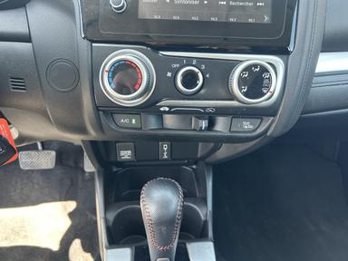Honda Fit 2018 - Thumbnail 18