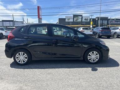 Honda Fit 2018 - Thumbnail 6