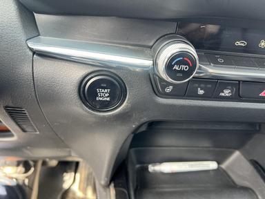 Mazda CX-30 2022 - Thumbnail 19