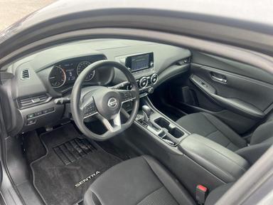 Nissan Sentra 2021 - Thumbnail 10