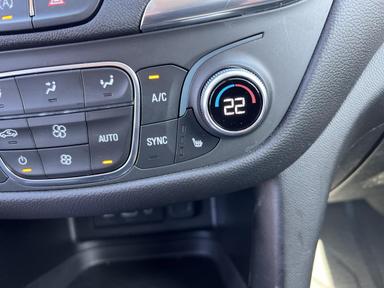 Chevrolet Equinox 2022 - Thumbnail 27
