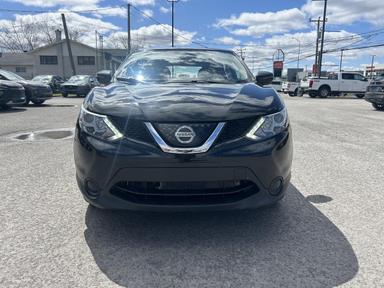 Nissan Qashqai 2018 - Thumbnail 8