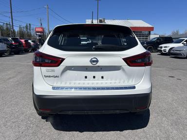 Nissan Qashqai 2021 - Thumbnail 4