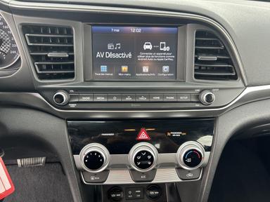 Hyundai Elantra 2019 - Thumbnail 16