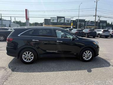 Kia Sorento 2019 - Thumbnail 3