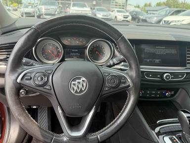 Buick Regal Sportback 2018 - Thumbnail 17
