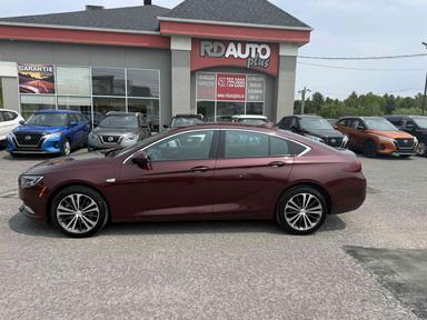 Buick Regal Sportback 2018 - Thumbnail 1