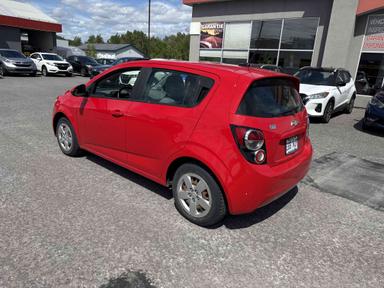 Chevrolet Sonic 2014 - Thumbnail 3