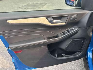 Ford Escape 2021 - Thumbnail 25