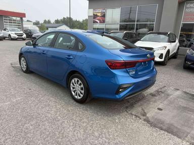 Kia Forte 2021 - Thumbnail 3