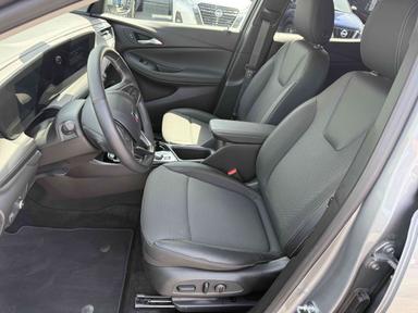 Buick Encore GX 2024 - Thumbnail 8