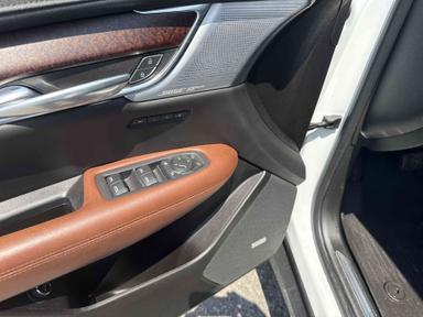 Cadillac XT5 2022 - Thumbnail 14