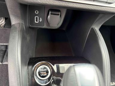 Nissan Versa 2021 - Thumbnail 19