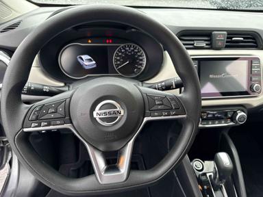 Nissan Versa 2021 - Thumbnail 11