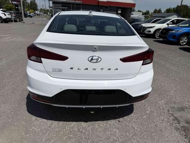 Hyundai Elantra 2020 - Thumbnail 4