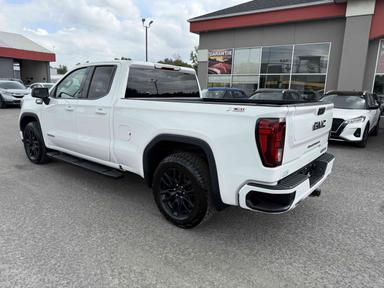 GMC Sierra 1500 2022 - Thumbnail 3