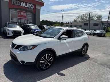 Nissan Qashqai 2017 - Thumbnail 2