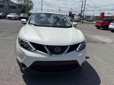 Nissan Qashqai 2017 - Thumbnail 7