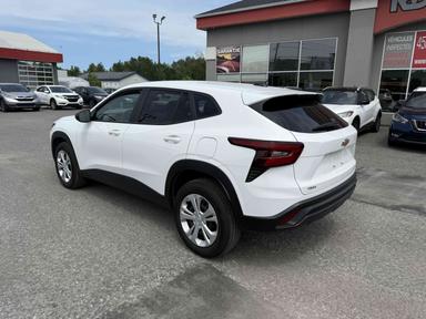 Chevrolet Trax 2024 - Thumbnail 3