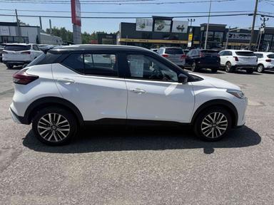 Nissan Kicks 2023 - Thumbnail 7