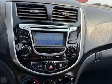 Hyundai Accent 2012 - Thumbnail 19