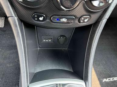 Hyundai Accent 2012 - Thumbnail 21