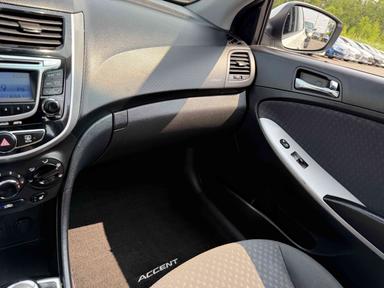 Hyundai Accent 2012 - Thumbnail 22