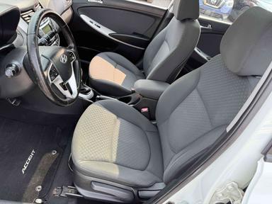 Hyundai Accent 2012 - Thumbnail 11