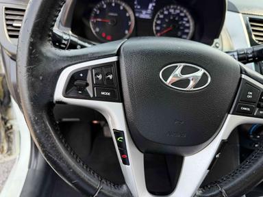 Hyundai Accent 2012 - Thumbnail 15